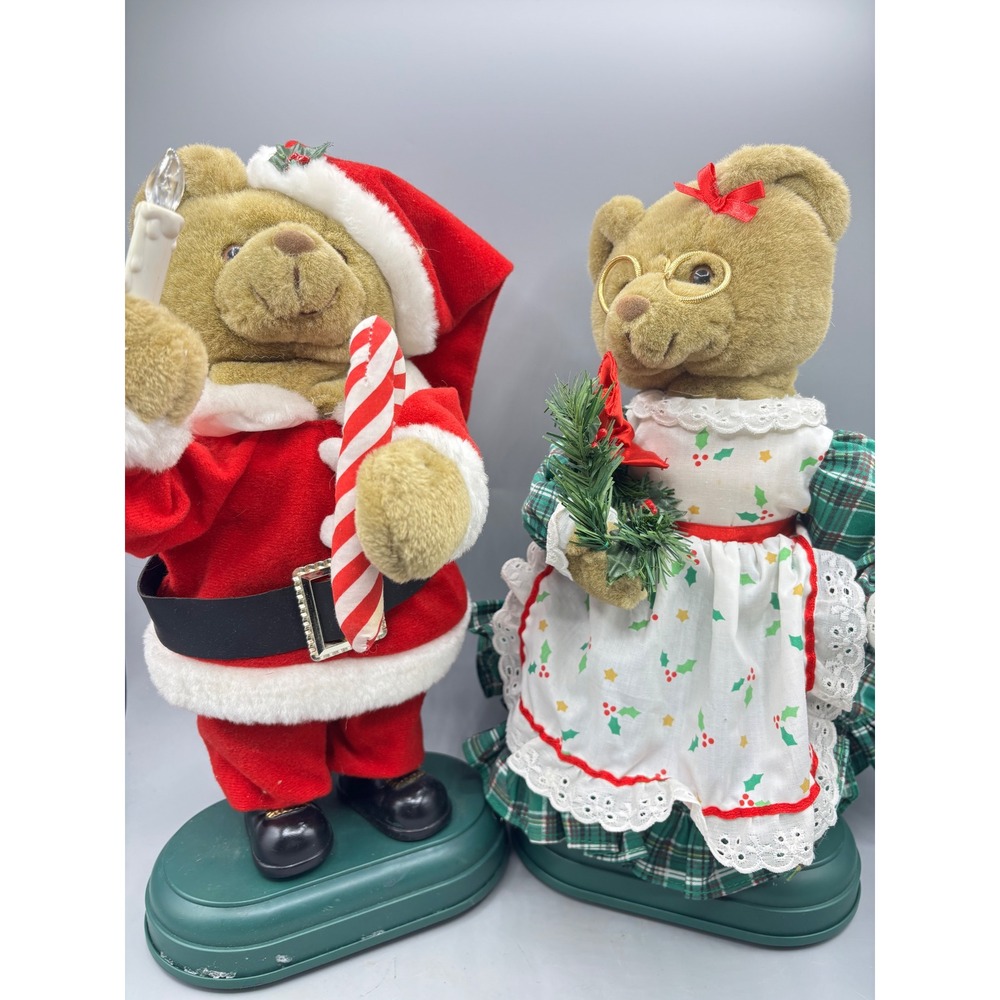 Vintage Avon Christmas Bears Mr and Mrs Claus Set 12 Inch DO NOT WORK